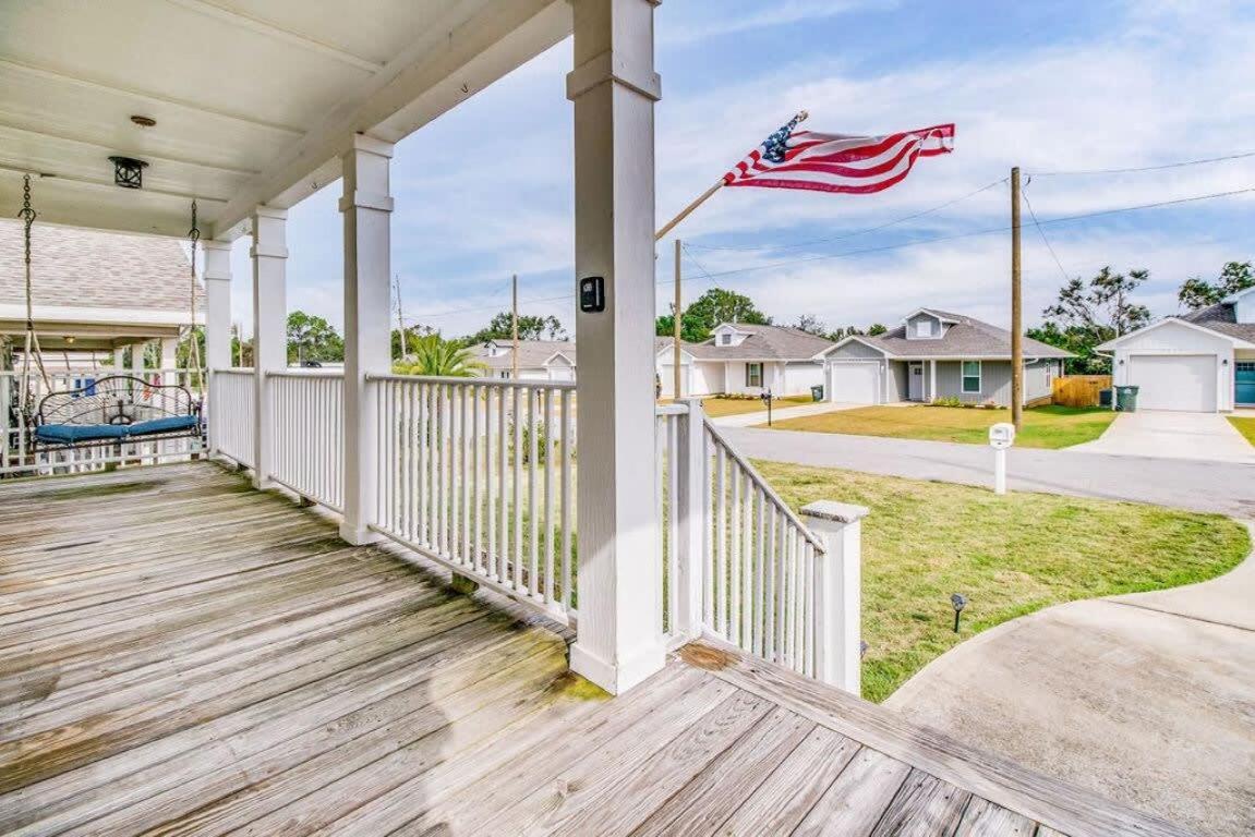 Cam'S Coastal Cottage- Nas Pensacola, Close To Beach Exteriér fotografie