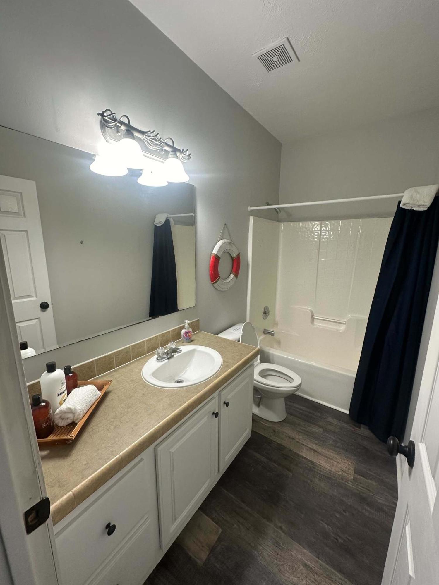 Cam'S Coastal Cottage- Nas Pensacola, Close To Beach Exteriér fotografie